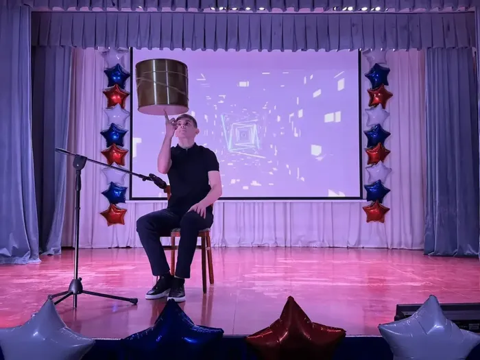 F40EDC80-0190-4DAF-B93C-13EC8164DA32